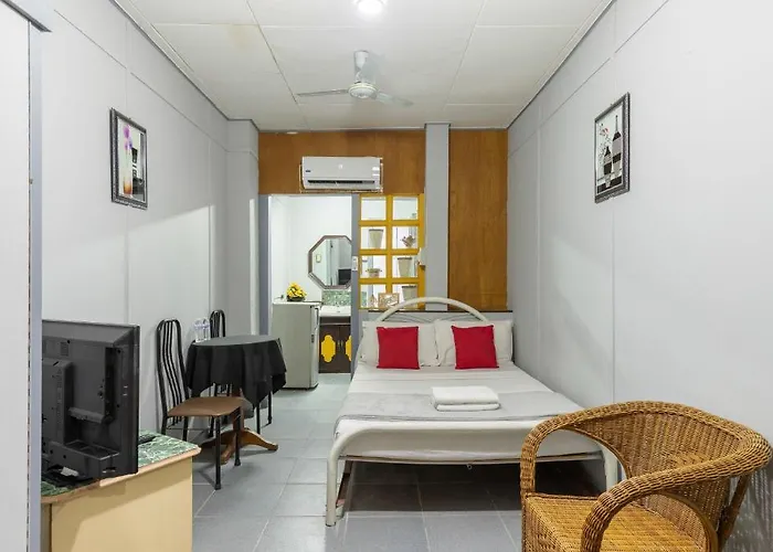 Oyo 722 Slouch فندق