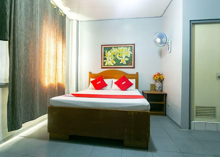 Oyo 722 Slouch فندق